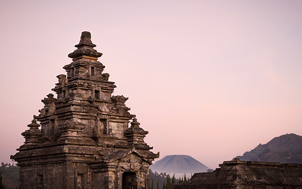 Ini Lho 5 Candi di Jawa Tengah Selain Candi Borobudur, Recommended Banget!