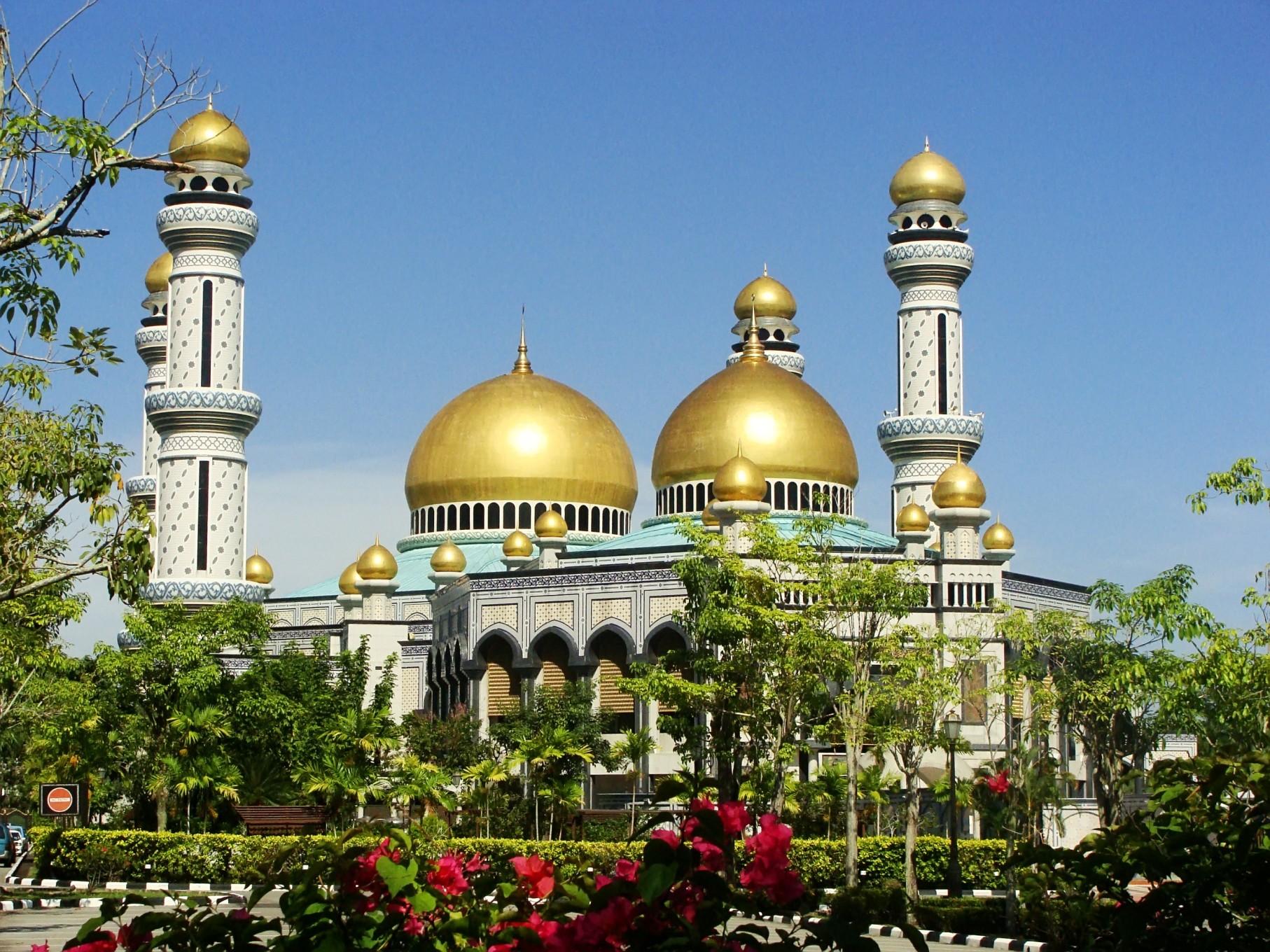 Berlibur ke Brunei Darussalam? Kunjungi 7 Destinasi Menarik ini!