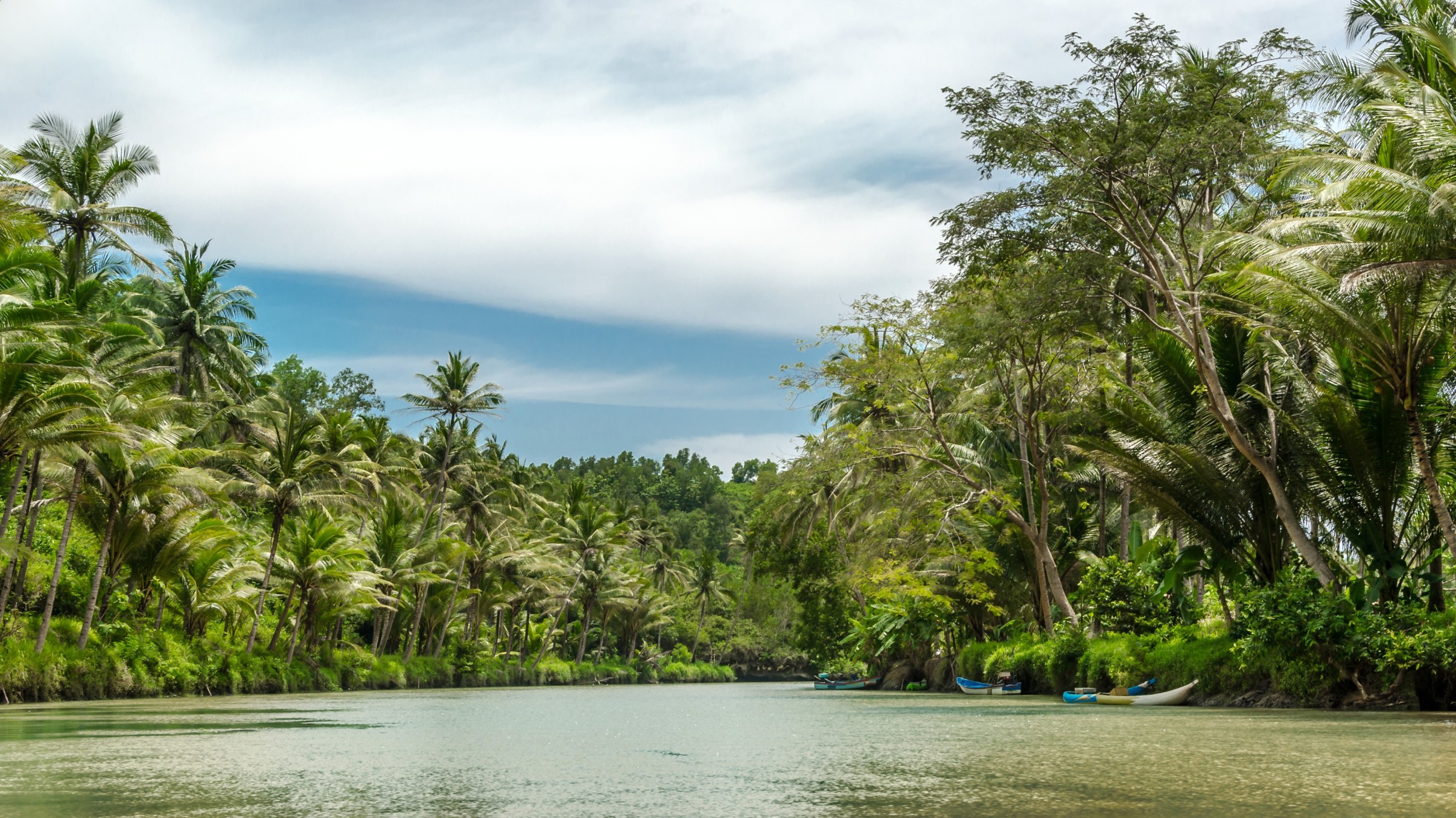 Ini Dia 5 Sungai Menawan yang Ada di Indonesia