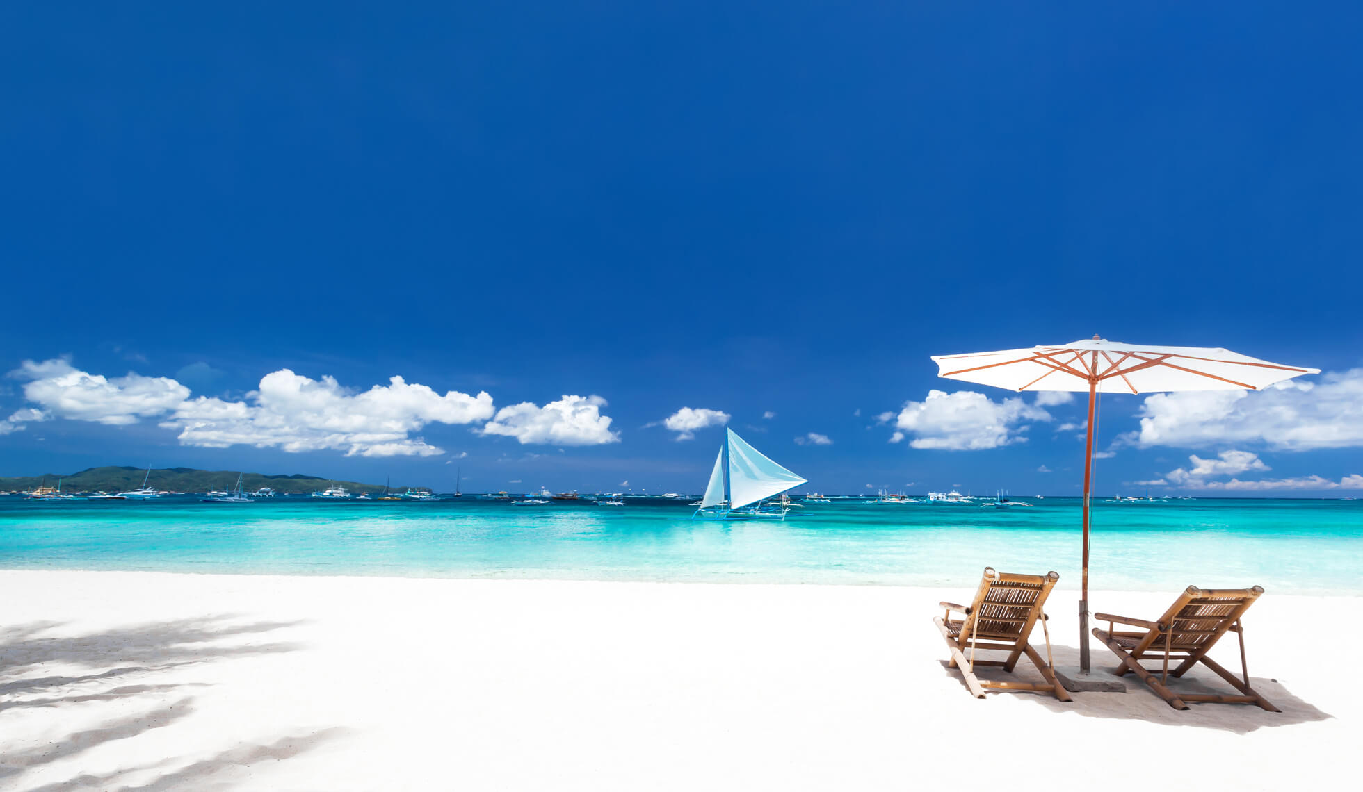 Rekomendasi 7 Pantai dengan Pasir Putih Terbaik di Dunia!