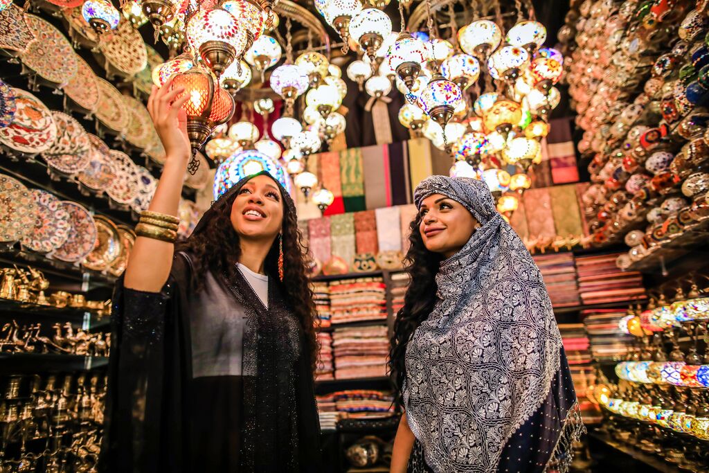 Berbelanja di Dubai: Surga Pembeli